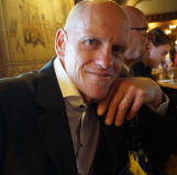 Profilfoto av Tomas Bergström